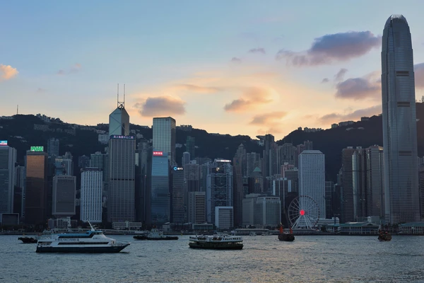 Border Crossings in Hong Kong