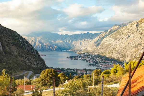 Border Crossings in Montenegro