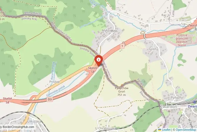 Close-up map showing a border crossing point with marker at the selected land port of entry between Poland and Slovakia