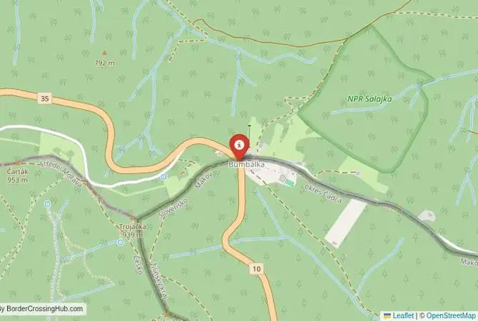Close-up map showing a border crossing point with marker at the selected land port of entry between Slovakia and Czechia