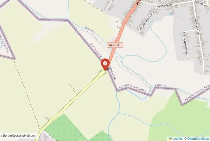 Close-up map showing a border crossing point with marker at the selected land port of entry between Ukraine and Hungary