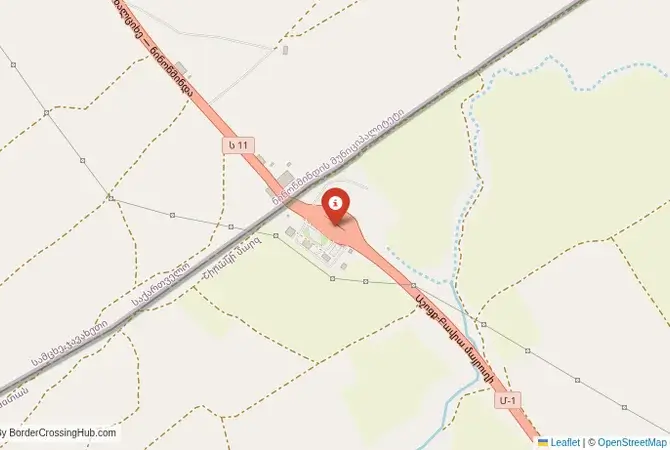 Close-up map showing a border crossing point with marker at the selected land port of entry between Georgia and Armênia