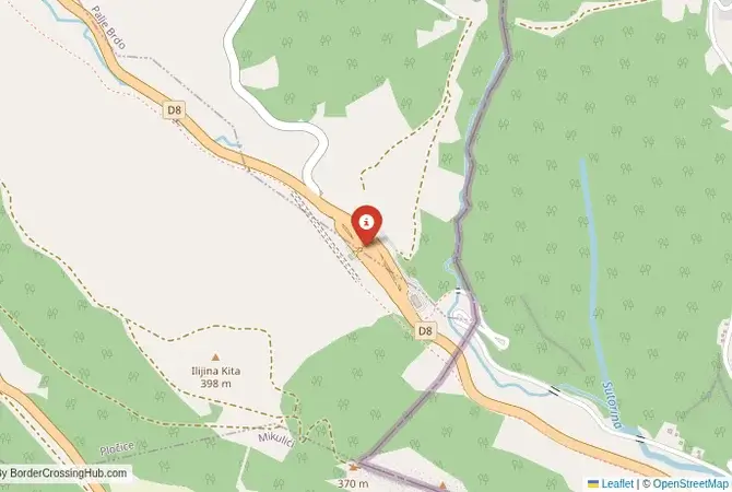 Close-up map showing a border crossing point with marker at the selected land port of entry between Montenegro and Croatia