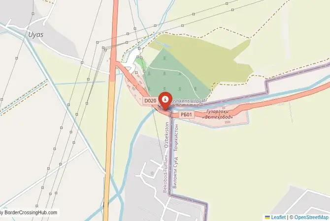 Close-up map showing a border crossing point with marker at the selected land port of entry between Uzbekistan and Tajikistan