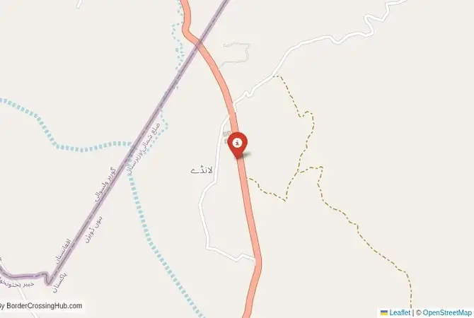 Close-up map showing a border crossing point with marker at the selected land port of entry between Afghanistan and Pakistan