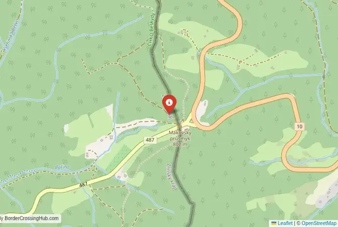 Close-up map showing a border crossing point with marker at the selected land port of entry between Slovakia and Czechia