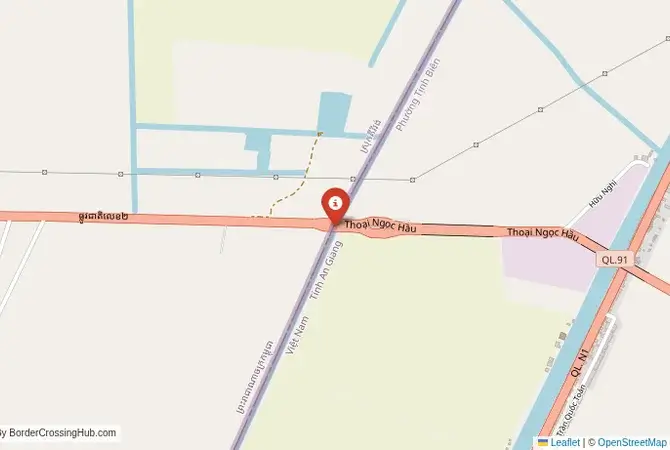 Close-up map showing a border crossing point with marker at the selected land port of entry between Cambodia and Vietnam