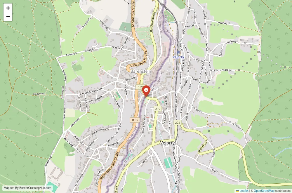 Close-up map showing a border crossing point with marker at the selected land port of entry between Germany and Czech Republic