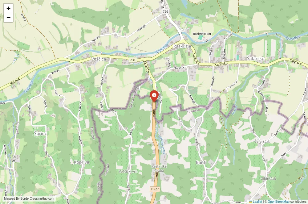 Close-up map showing a border crossing point with marker at the selected land port of entry between Croatia and Slovenia