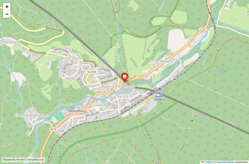 Close-up map showing a border crossing point with marker at the selected land port of entry between Germany and Czech Republic