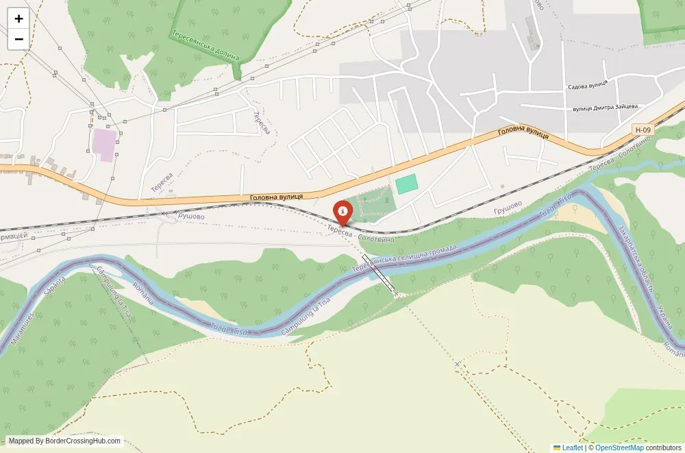 Close-up map showing a border crossing point with marker at the selected land port of entry between Romania and Ukraine