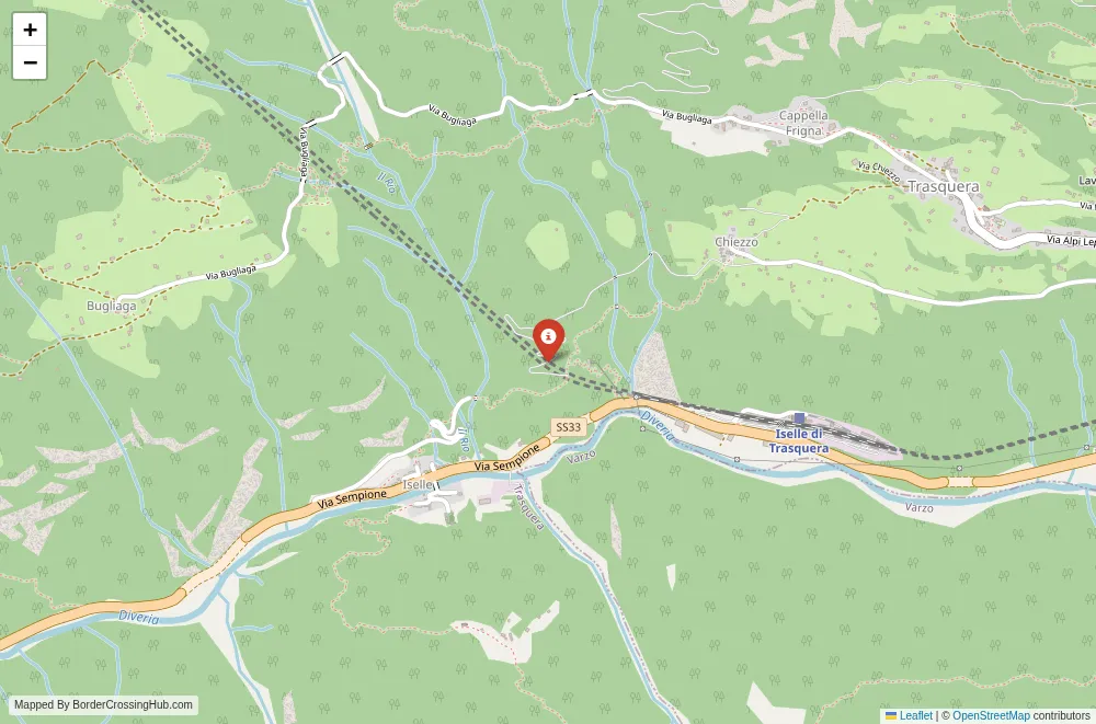 Close-up map showing a border crossing point with marker at the selected land port of entry between Italy and Switzerland