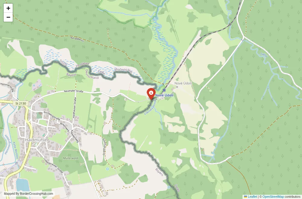 Close-up map showing a border crossing point with marker at the selected land port of entry between Germany and Czech Republic