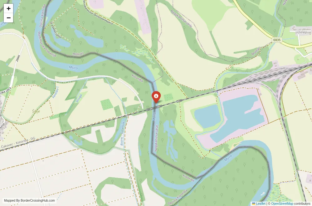 Close-up map showing a border crossing point with marker at the selected land port of entry between Croatia and Hungary