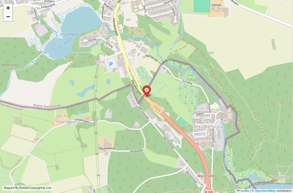 Close-up map showing a border crossing point with marker at the selected land port of entry between Denmark and Germany