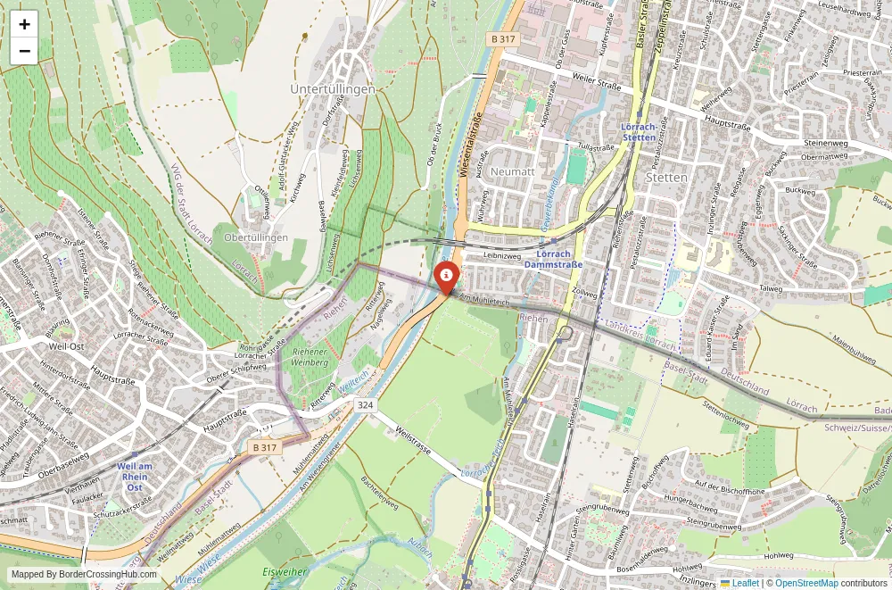 Close-up map showing a border crossing point with marker at the selected land port of entry between Germany and Switzerland