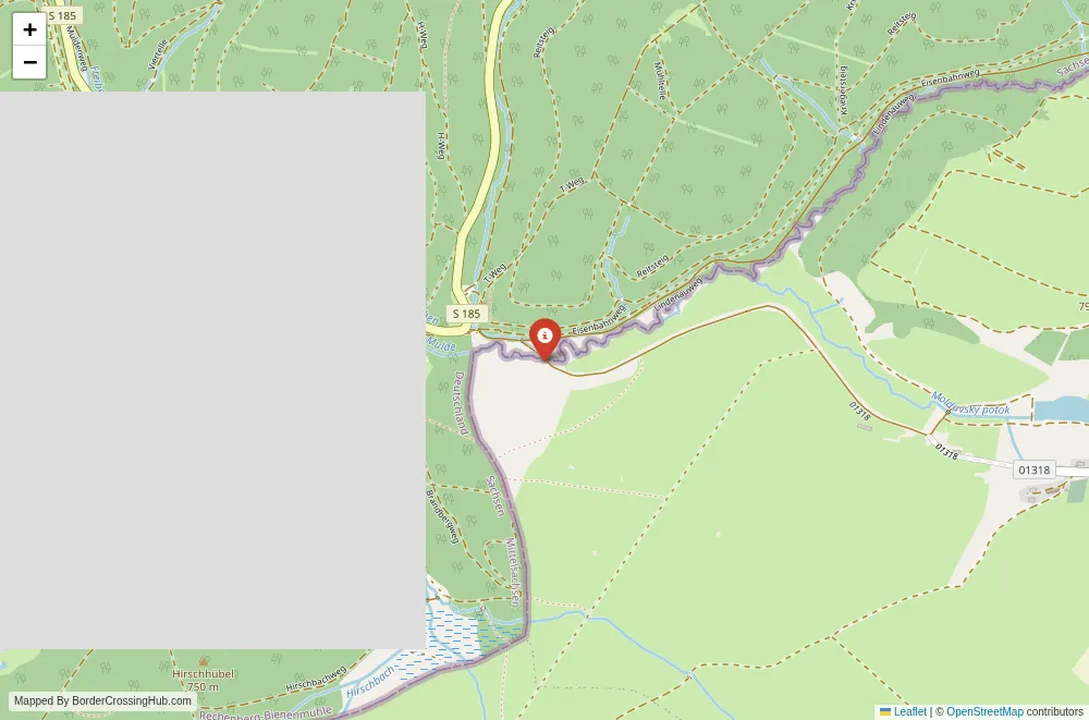 Close-up map showing a border crossing point with marker at the selected land port of entry between Czech Republic and Germany