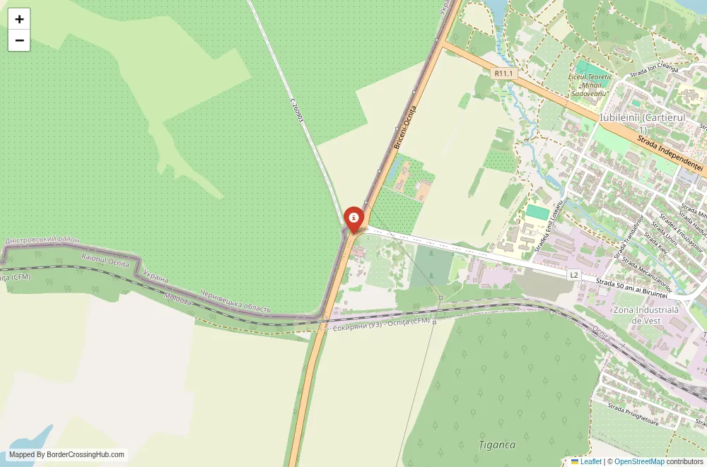 Close-up map showing a border crossing point with marker at the selected land port of entry between Moldova and Ukraine