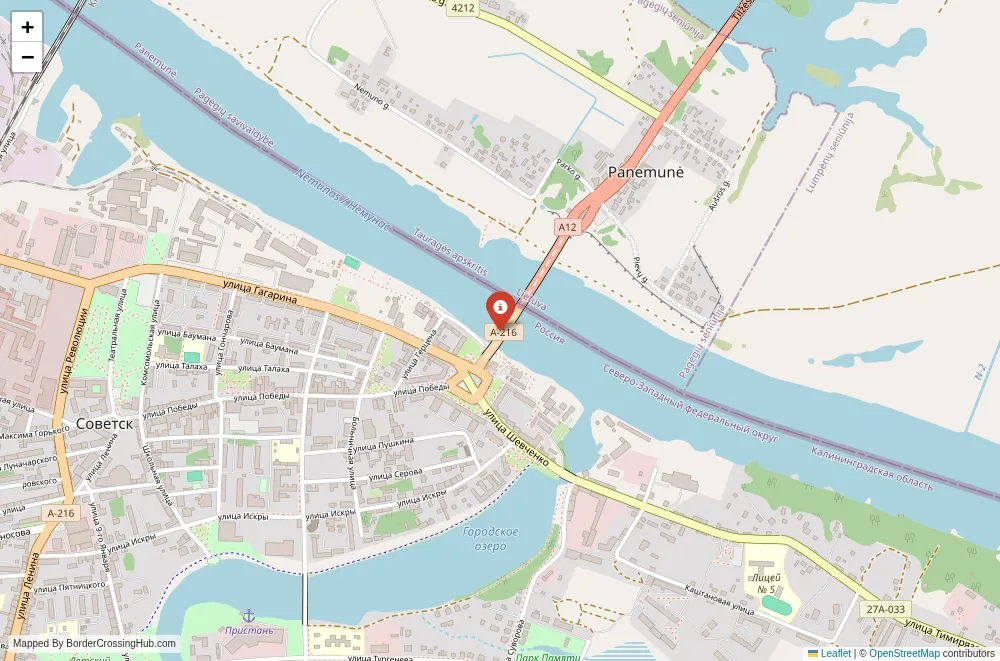 Close-up map showing a border crossing point with marker at the selected land port of entry between Lithuania and Russia