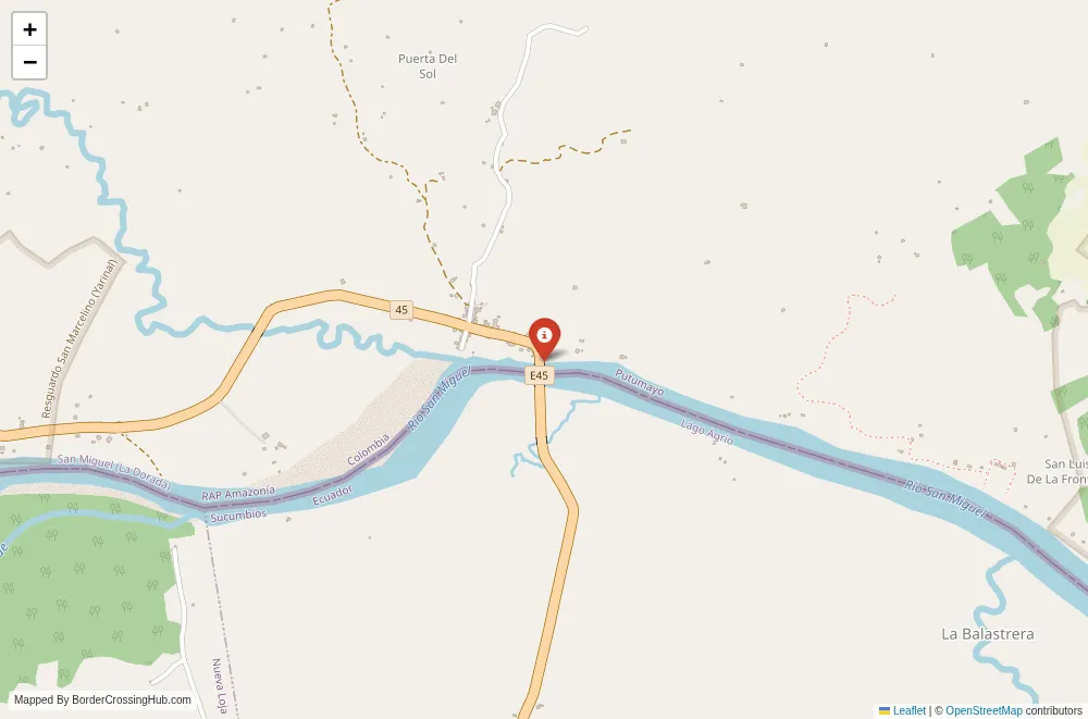 Close-up map showing a border crossing point with marker at the selected land port of entry between Colombia and Ecuador