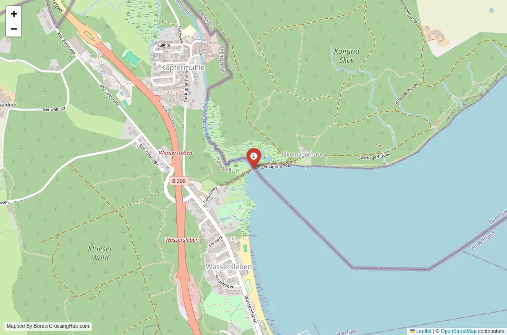 Close-up map showing a border crossing point with marker at the selected land port of entry between Denmark and Germany