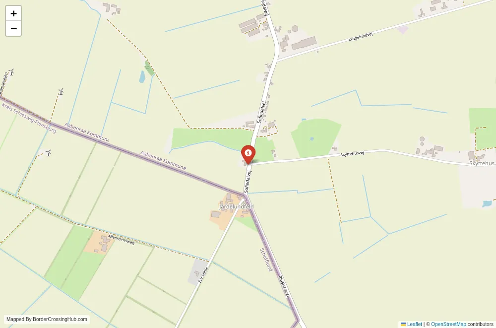Close-up map showing a border crossing point with marker at the selected land port of entry between Denmark and Germany