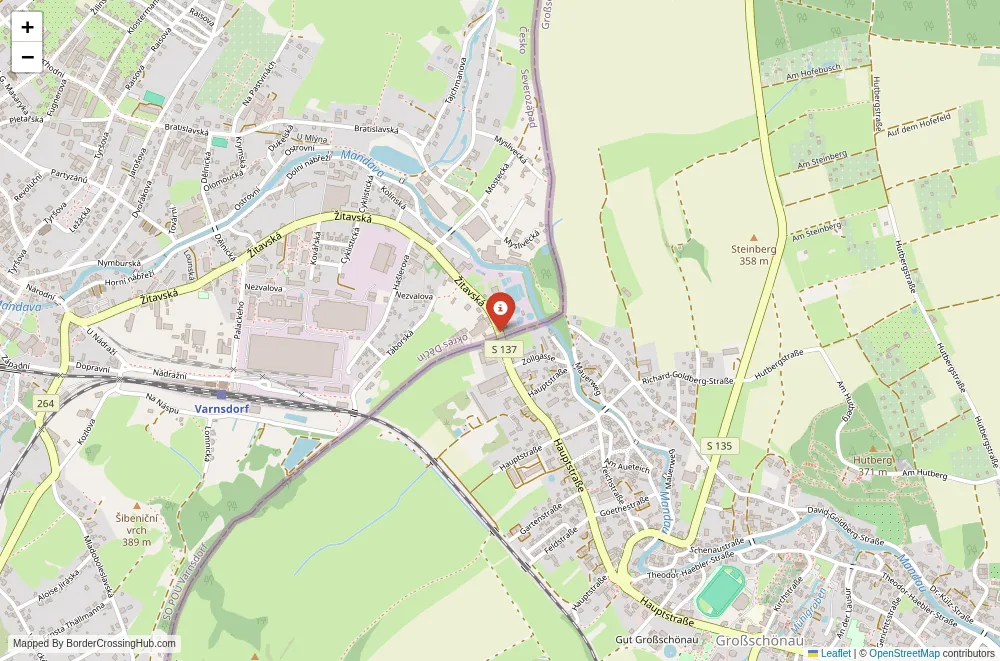 Close-up map showing a border crossing point with marker at the selected land port of entry between Czech Republic and Germany