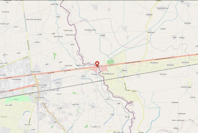 Close-up map showing a border crossing point with marker at the selected land port of entry between India and Pakistan