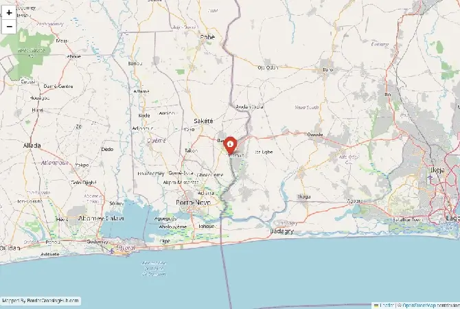 Close-up map showing a border crossing point with marker at the selected land port of entry between Benin and Nigeria