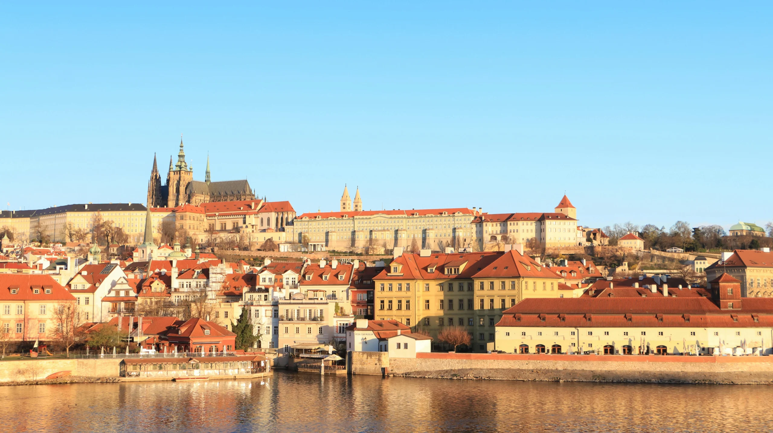 Bayerisch Eisenstein & Železná Ruda Border Crossing